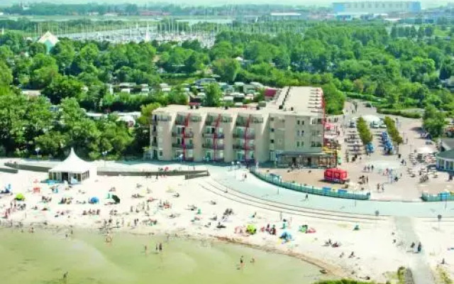 Beach Resort Makkum