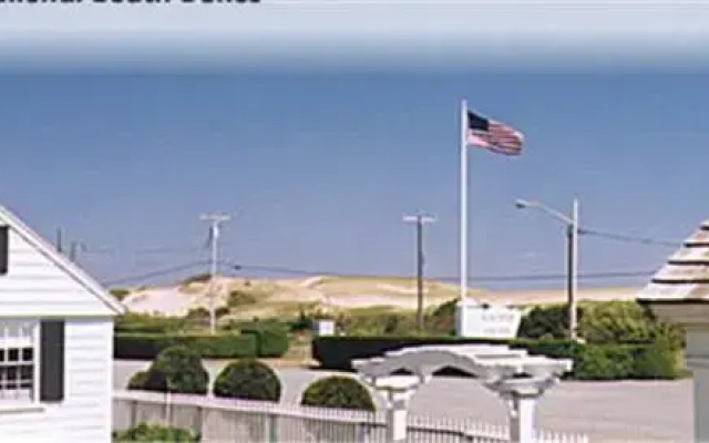 Kalmar Village & Tradewinds