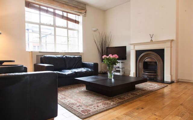 JOIVY Beautiful 2 bed apt in Mayfair, close to Tube