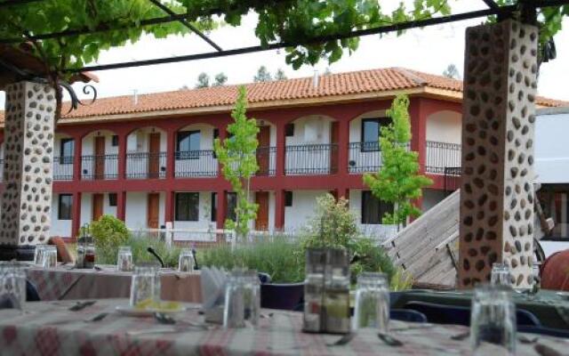 Hotel Colonial Maule Villa Alegre