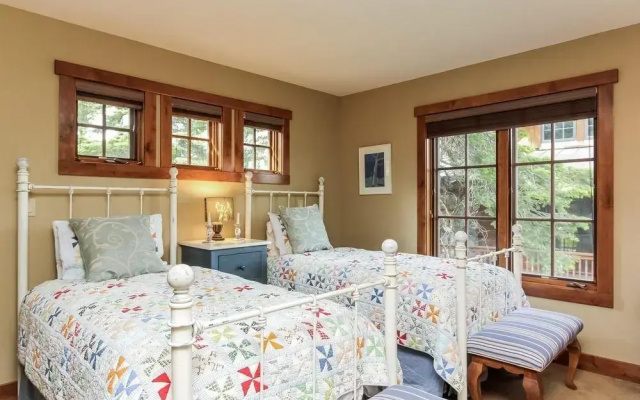 Francois Chalet 20 - Four Bedroom Chalet