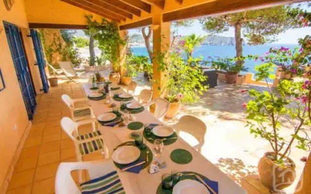 Abahana Villas Changrila