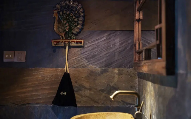 Floral Hotel Hangzhou Muhetang