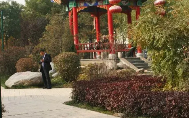 Qinghai-tibet Holiday Hotel