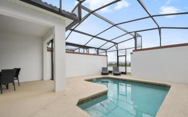 Four Bedrooms Townhome 4861