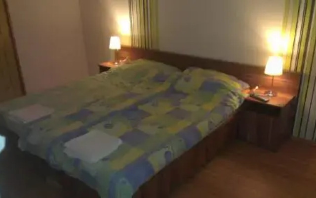 Hársfavirág Vendégház