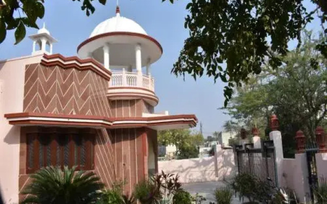 Hotel Ram Kuti