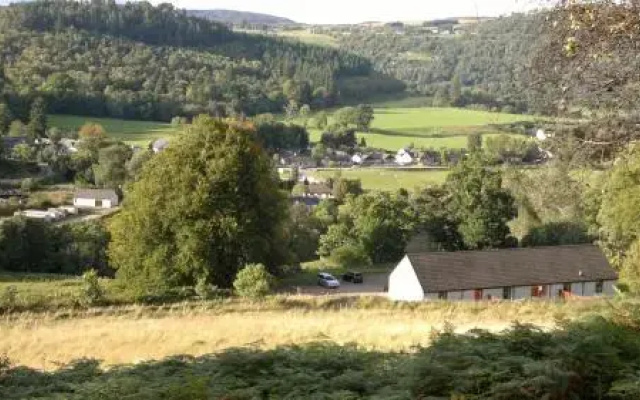 Clunebeg Lodge