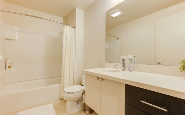 Pike Place Apartments by Barsala