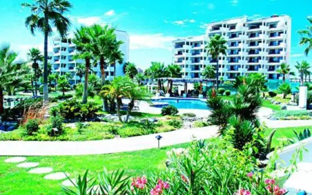 Sandy Beach C304