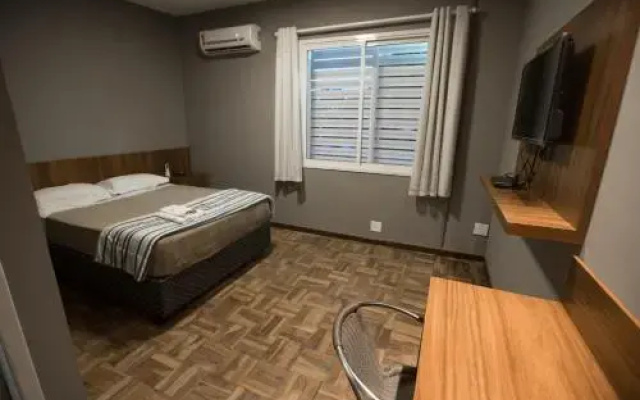 Ipê Hotel Express
