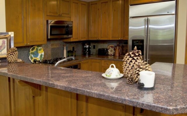 Settlers Lodge 203ST