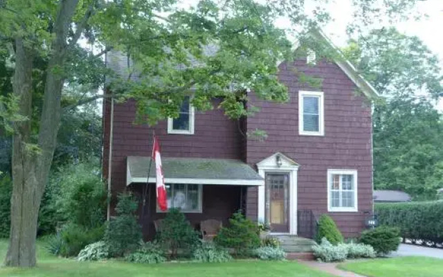 Cedar Cottage B&B