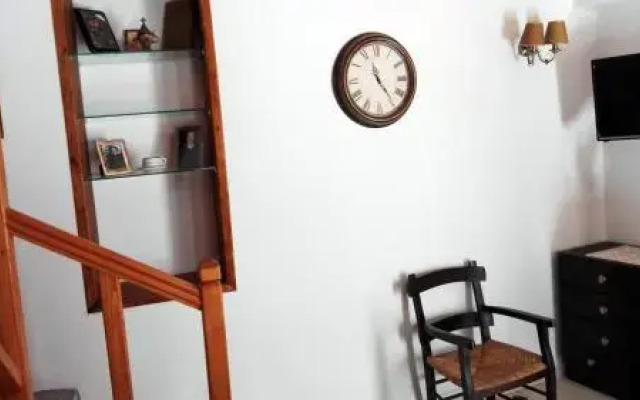 Sfirakis Traditional House