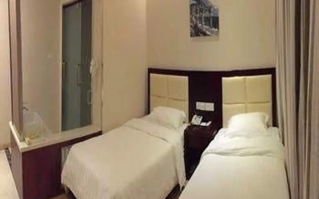 Shanghai Lian Tai Holiday Hotel