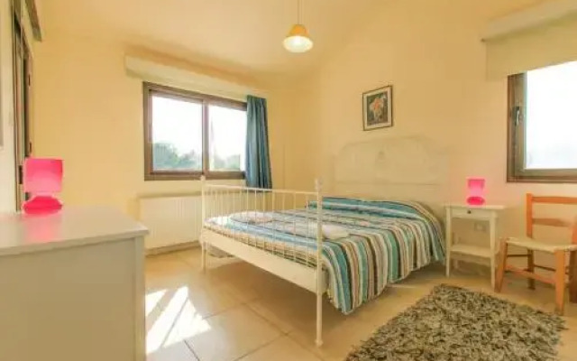 Villa Bougainvillea
