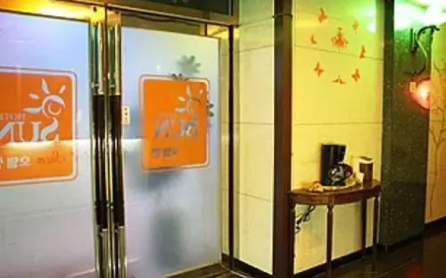 Bed Station Boutique Hotel