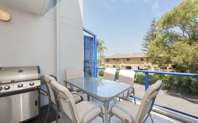 Cirrus, 2/44 Marine Drive