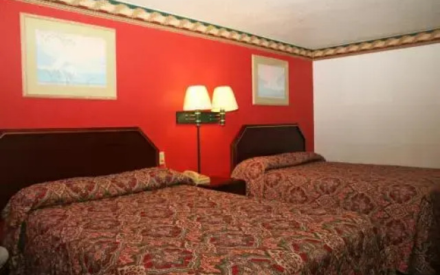 Lonestar Inn