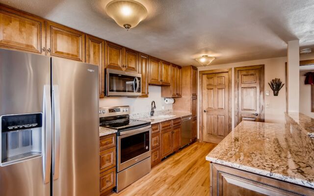 Gold Point 5C - Hot Tub Access