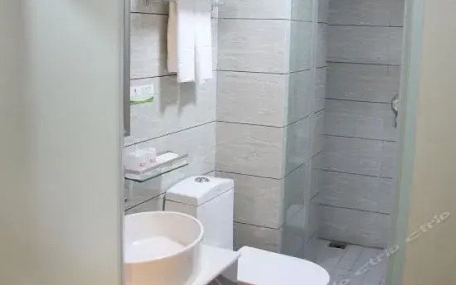 Bolaiya Hotel