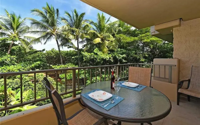 Paki Maui 224 by RedAwning
