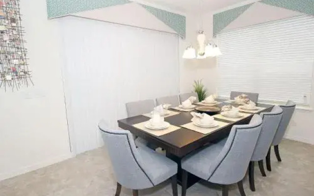 Vacation Home Miles Away From Disney 13Yc19
