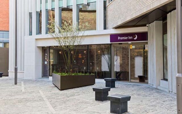 Premier Inn London Bridge Hotel