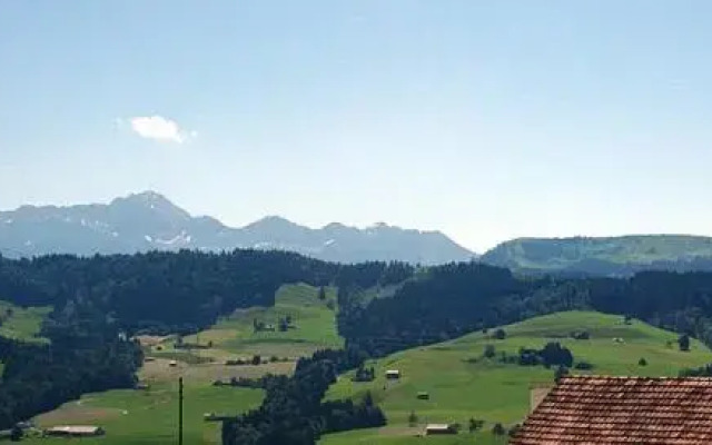 Ferien - & Seminarhotel Chäseren
