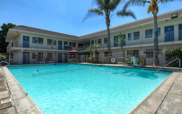 Motel 6 Riverside West - Jurupa Valley