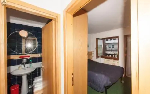 Breuil Cervinia Funicular House with Private Garage