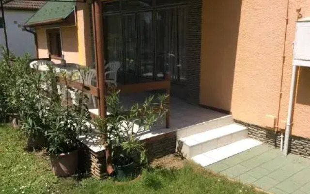 Tomas Villa