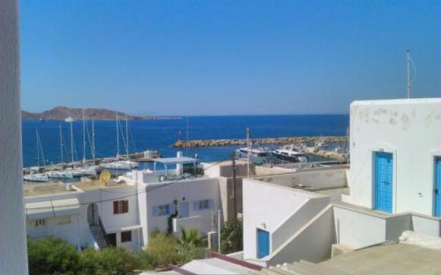 Irini Rooms