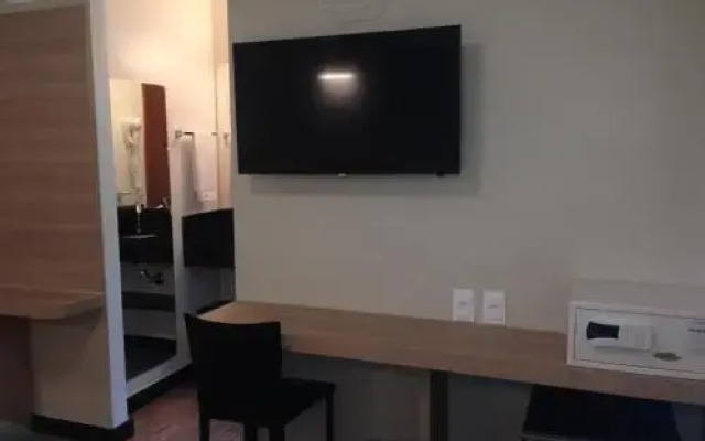 Memorial Hotel Abre Campo