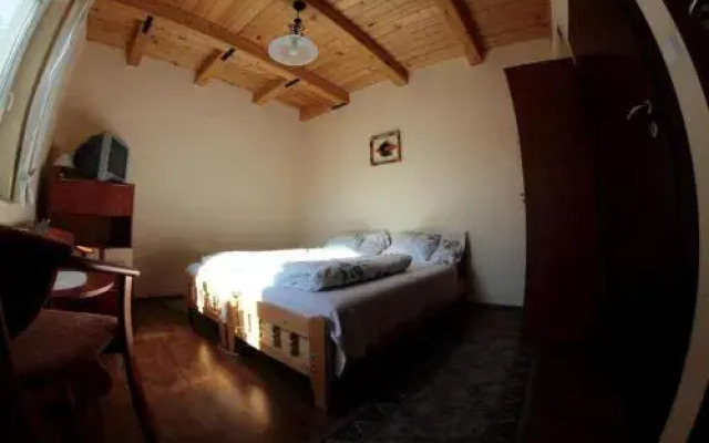 Diófa Motel Csárda