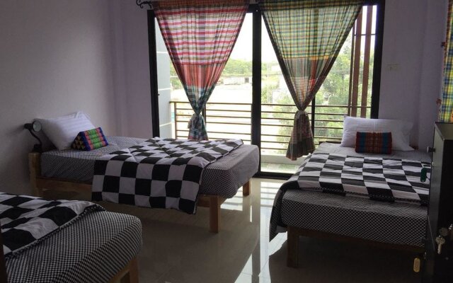Sukhothai Cozy Hostel & Dorm
