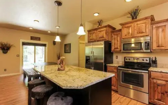 Crane Shores Chalet