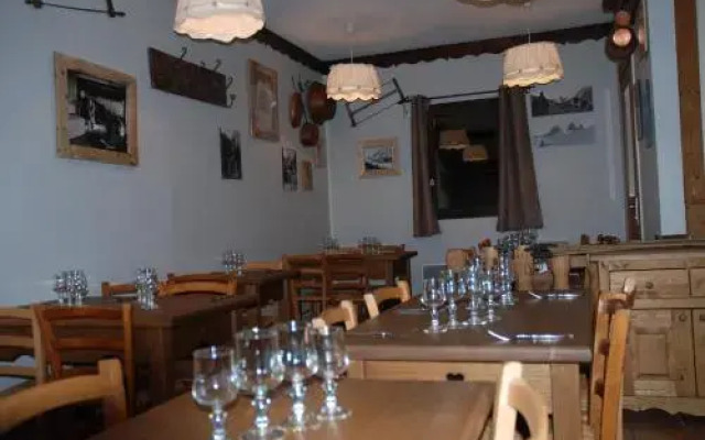 Hôtel Les Carrettes