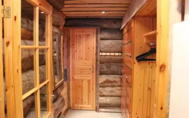 Rukanhelmi Jr. Cottage