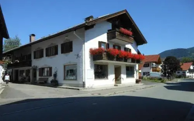 Ferienwohnungen Veronika