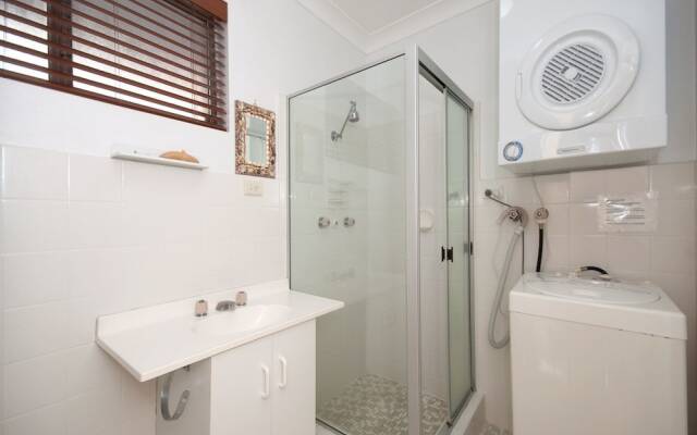 Shipmates, Unit 8/51 Christmas Bush Avenue