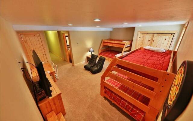 Spruce Ridge 706D - 3 Br Home