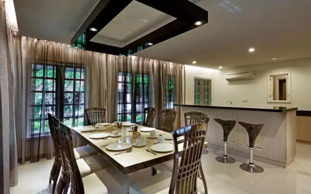 Swiss-Villas And Bungalow Damai Laut