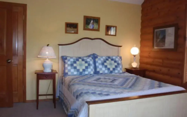 Forest Glen Lodge