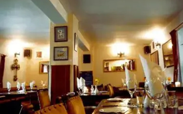 The Douglas Hotel