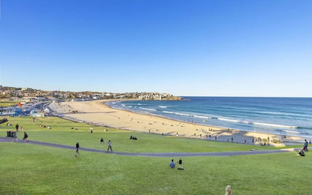 Bondi Beach Stunning Views