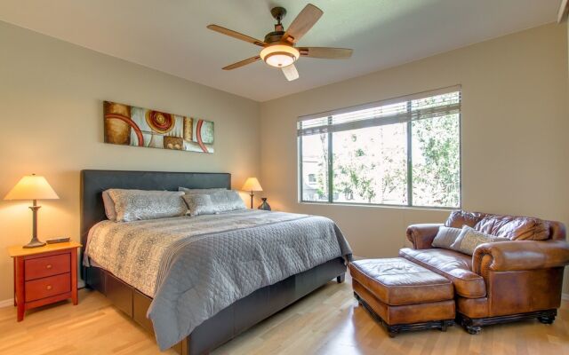 100th Street - 2 Br condo by RedAwning