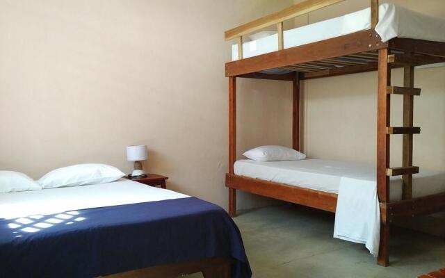 Paisajes del Tortuguero (On The Beach and Town Center)