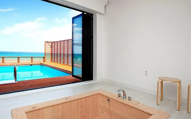 Yeongdeok B Side Pool Villa