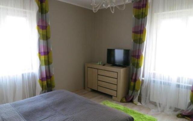 Apartament PolnaHouse